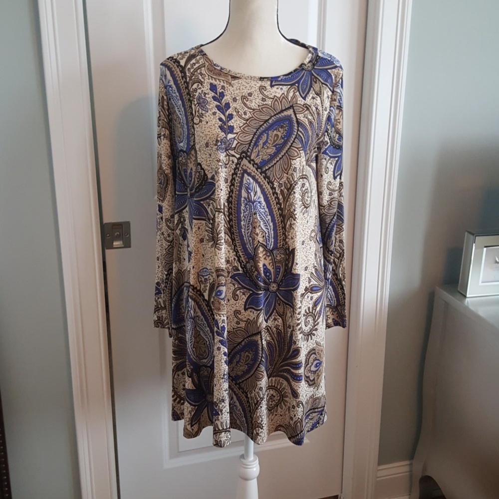 Paisley print dress